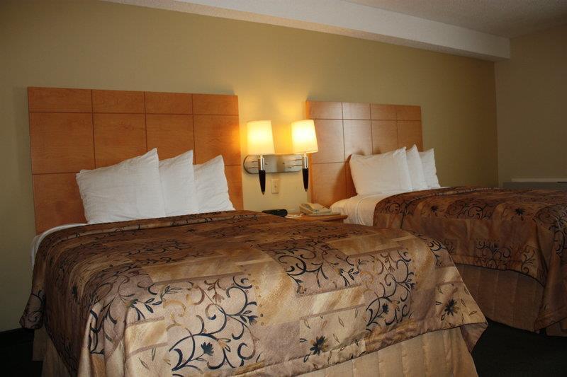 Best Western Smiths Falls Hotel Room photo